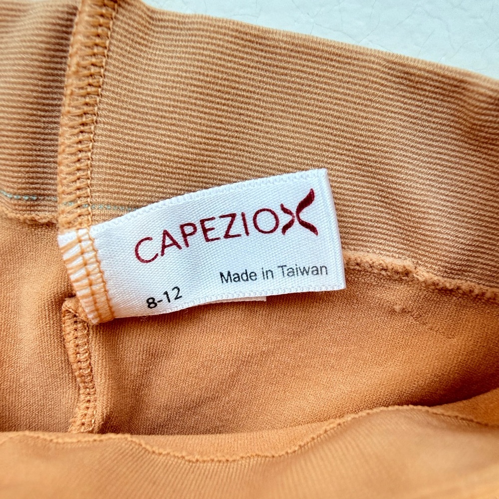 Capezio Girls 8-12 dance tights